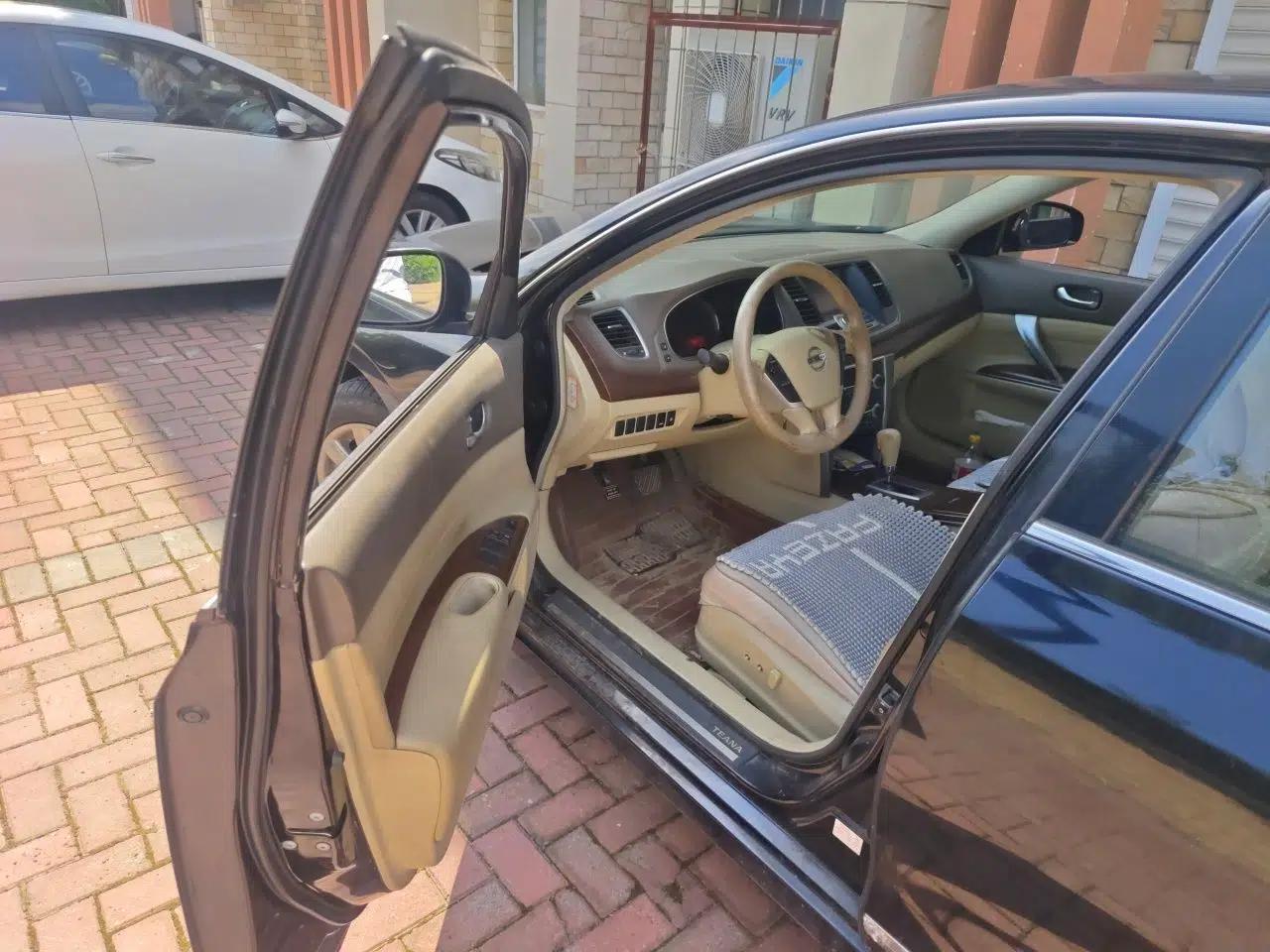 Nissan Teana 2009 Duke 2.5L XV VIP Deluxe Edition — миниатюра 16