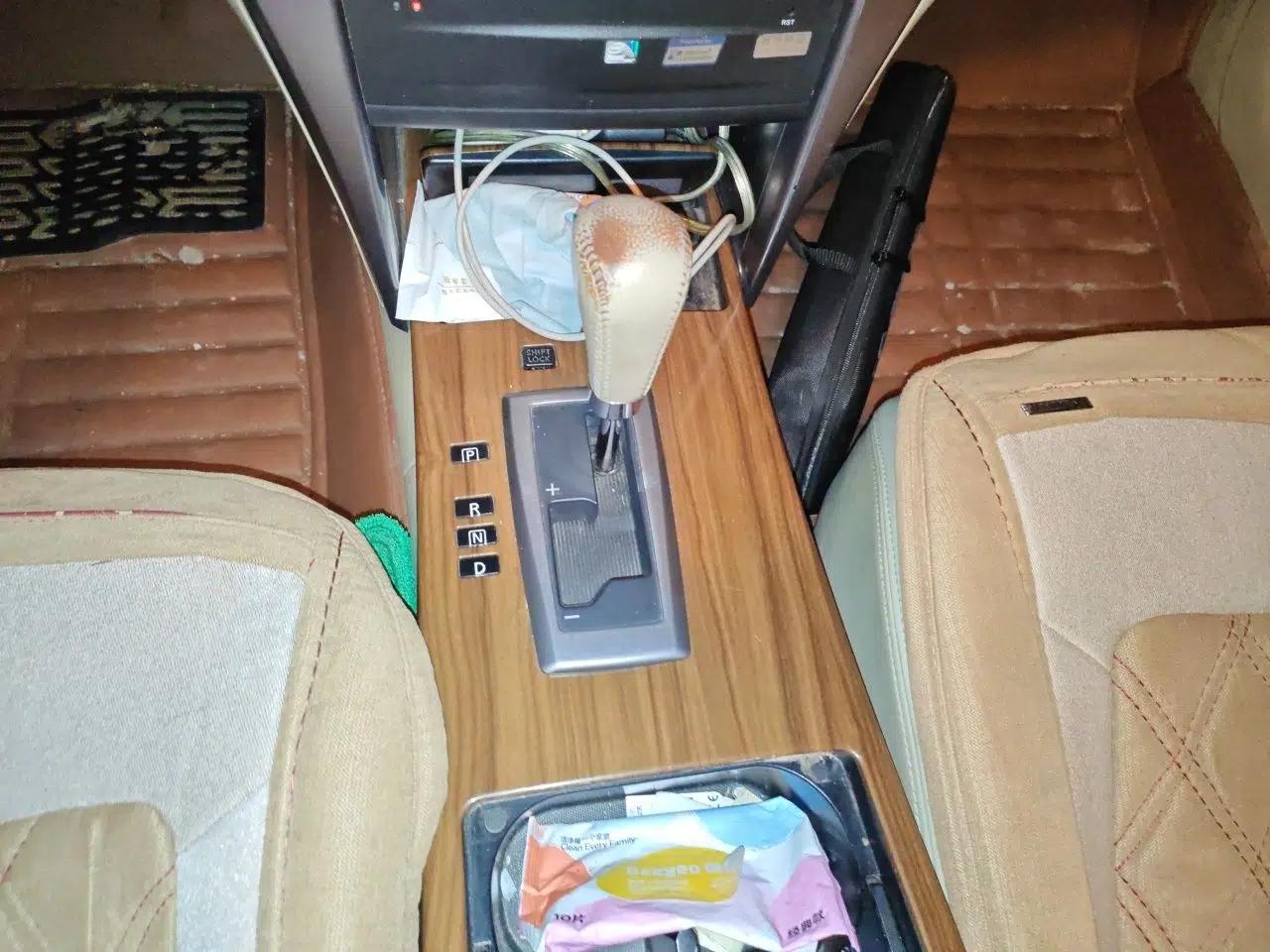 Nissan Teana 2011 2.5L XL Glory Edition — миниатюра 14