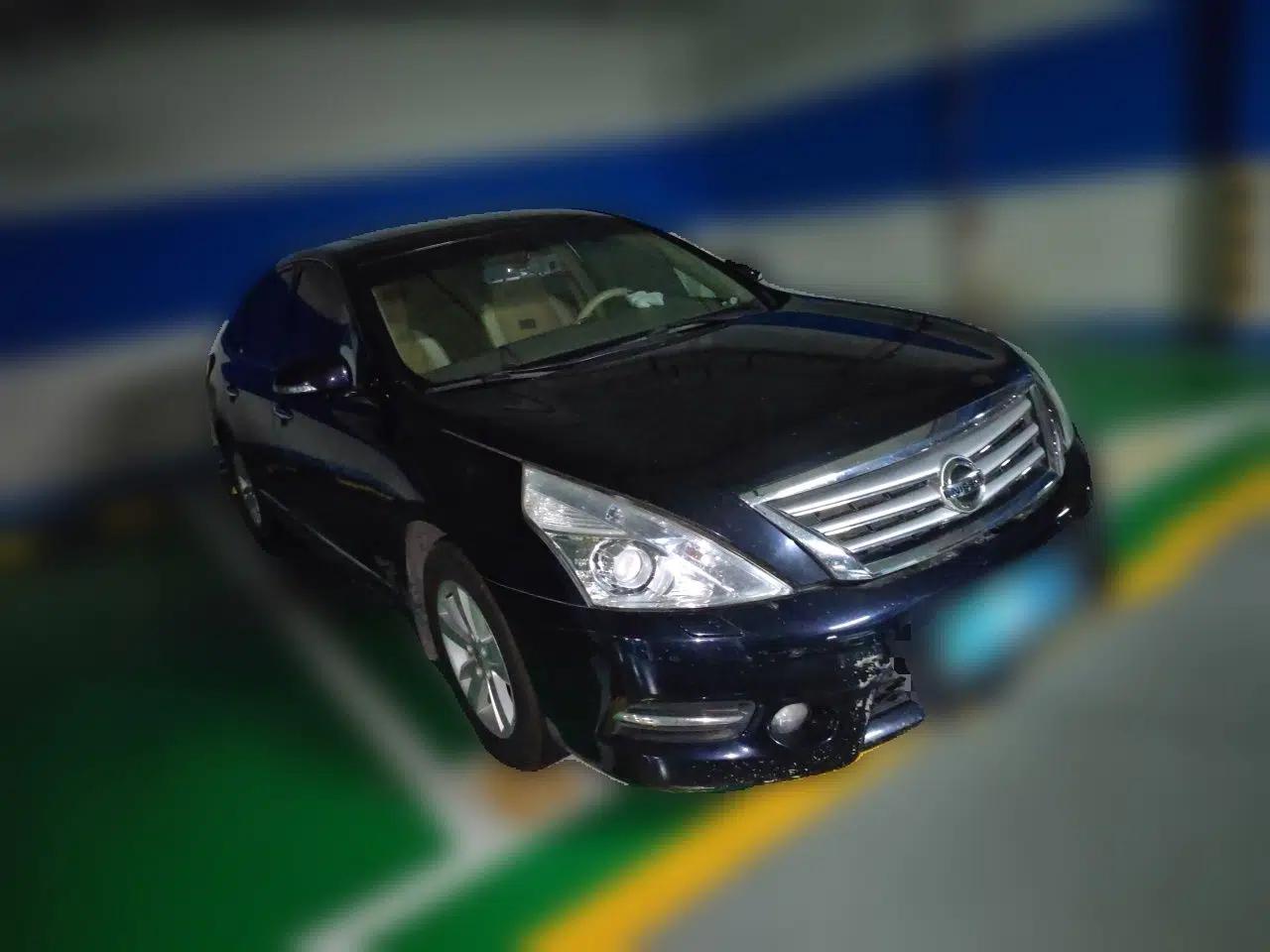 Nissan Teana 2011 2.5L XL Glory Edition — миниатюра 3