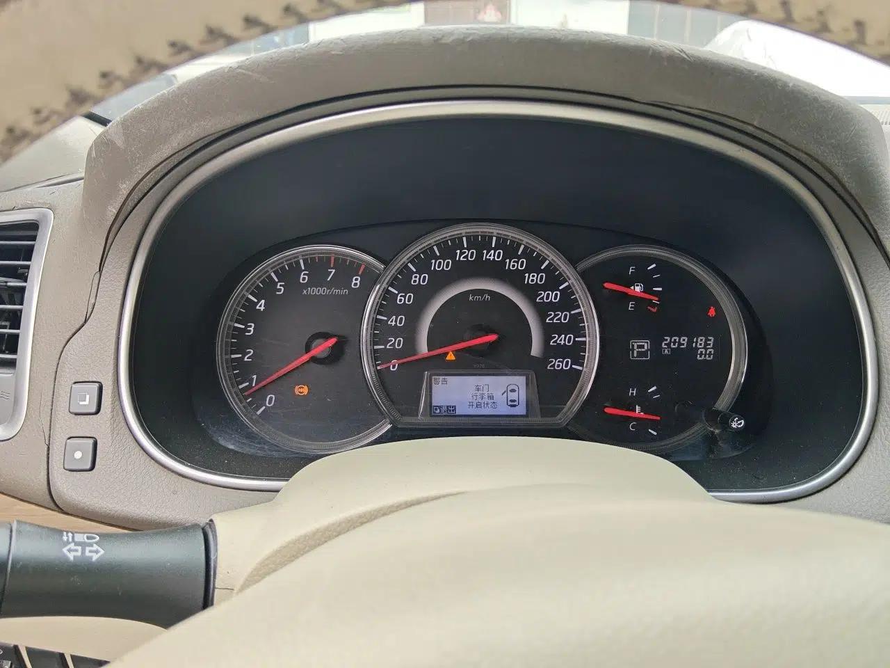 Nissan Teana 2011 2.0L XL Comfort Edition — миниатюра 11