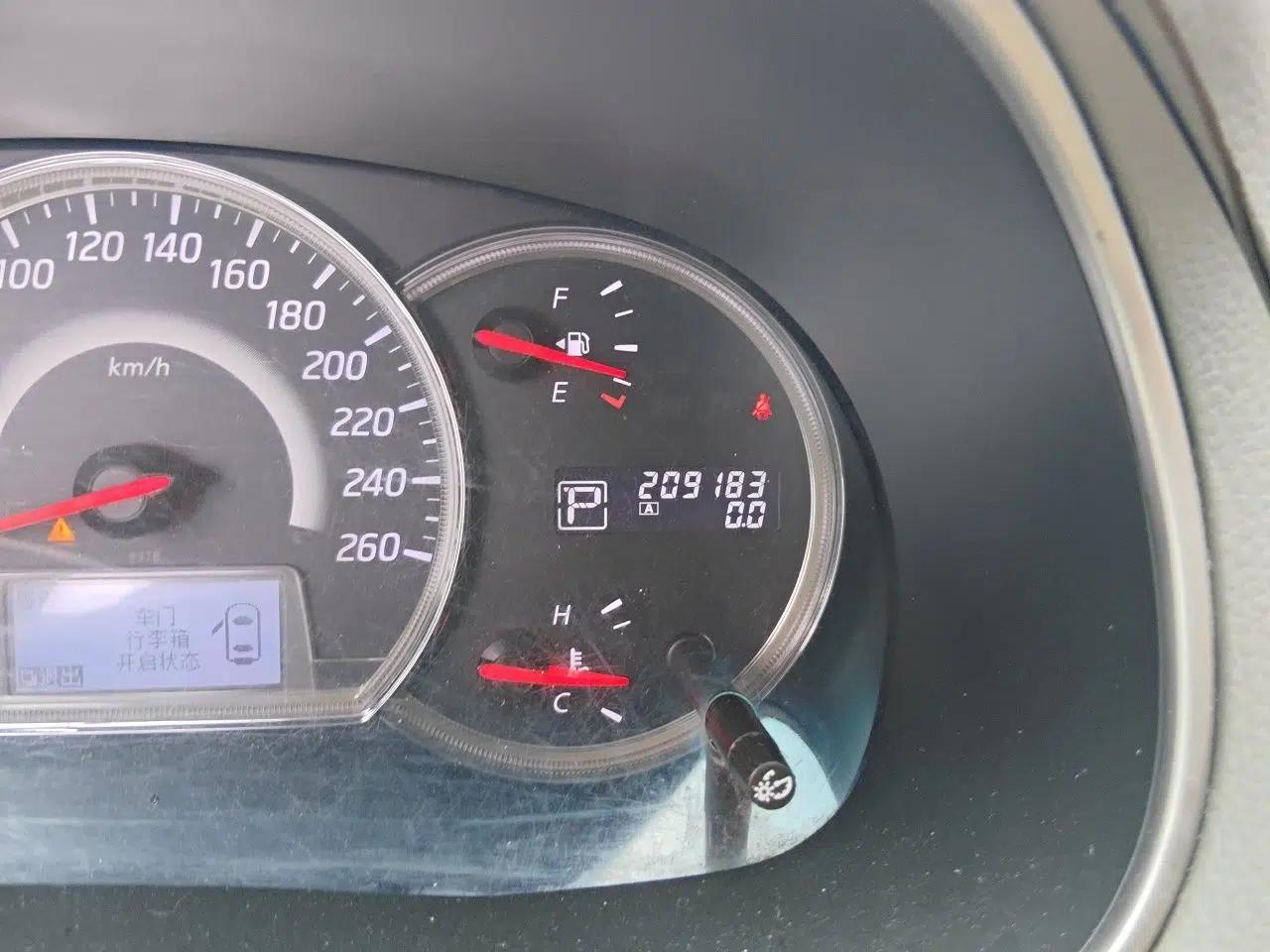 Nissan Teana 2011 2.0L XL Comfort Edition — миниатюра 12