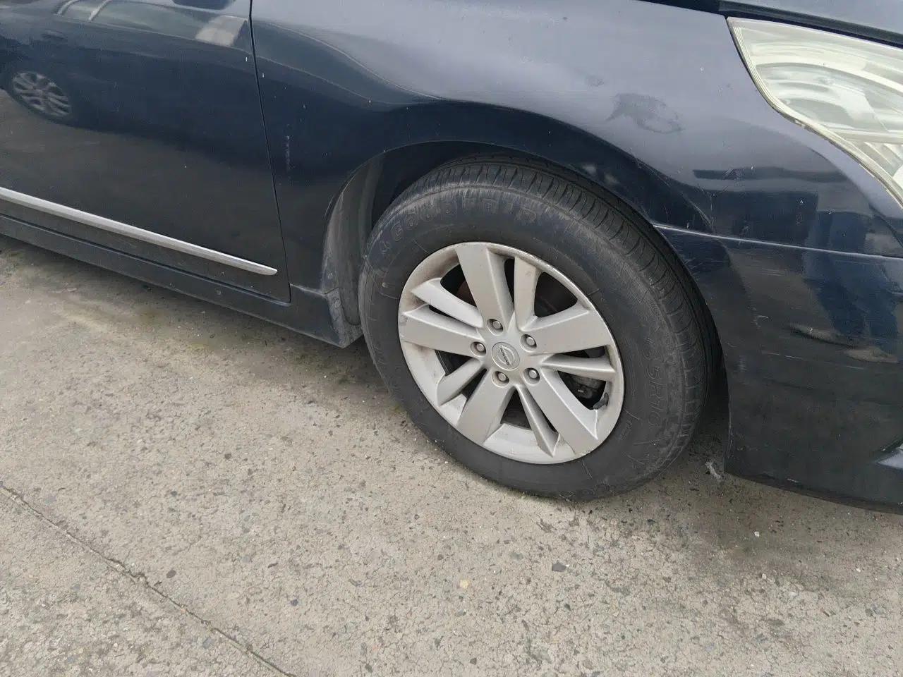 Nissan Teana 2011 2.0L XL Comfort Edition — миниатюра 8