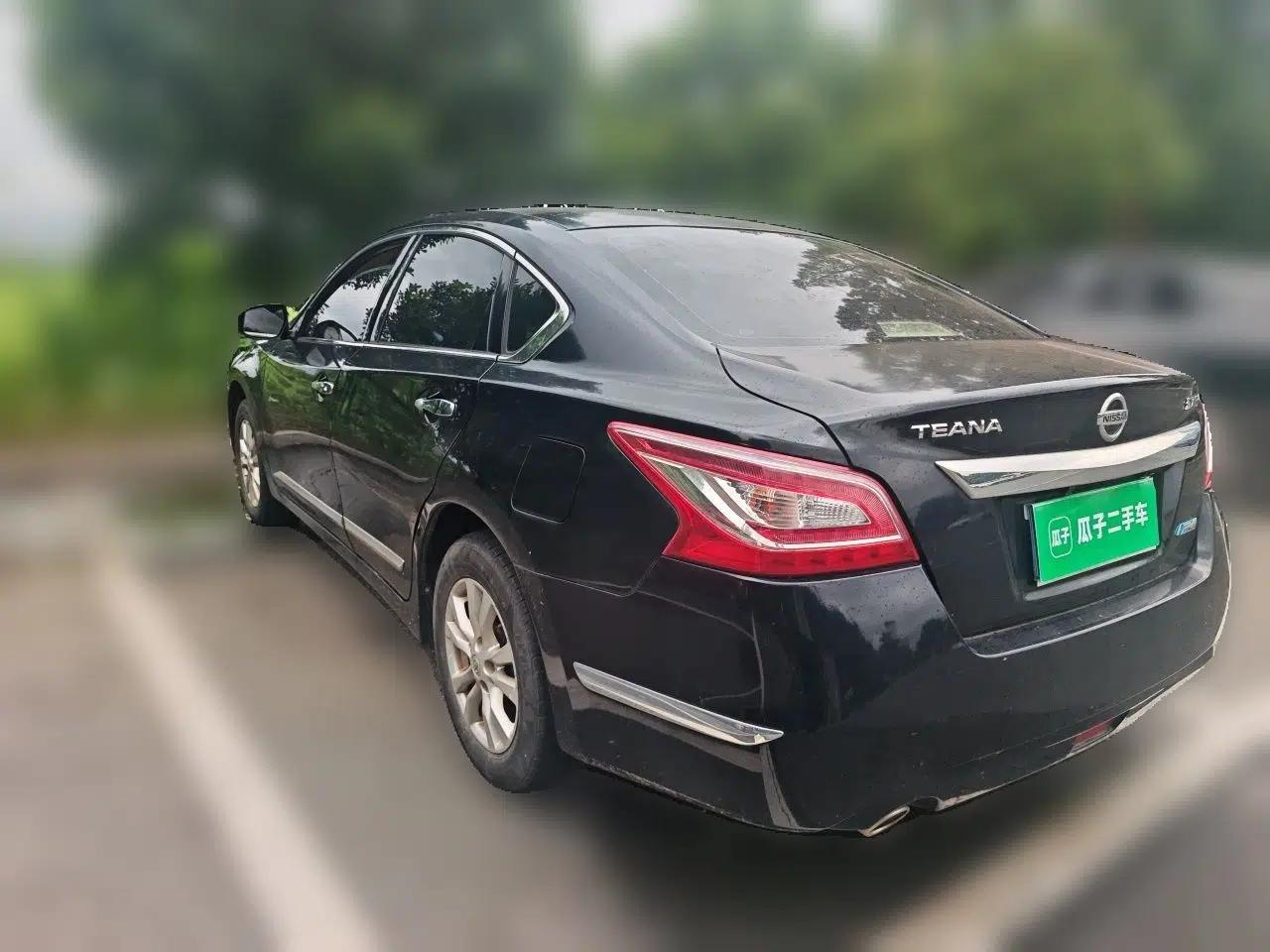 Nissan Teana 2013 2.0L XE Fashion Edition — миниатюра 4