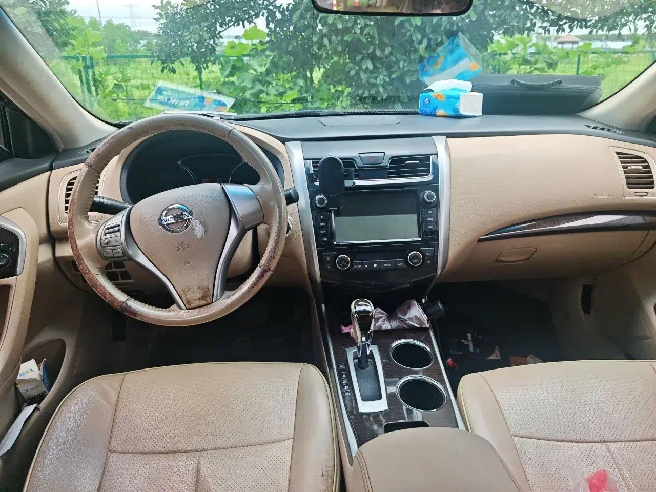 Nissan Teana 2013 2.0L XE Fashion Edition — миниатюра 9