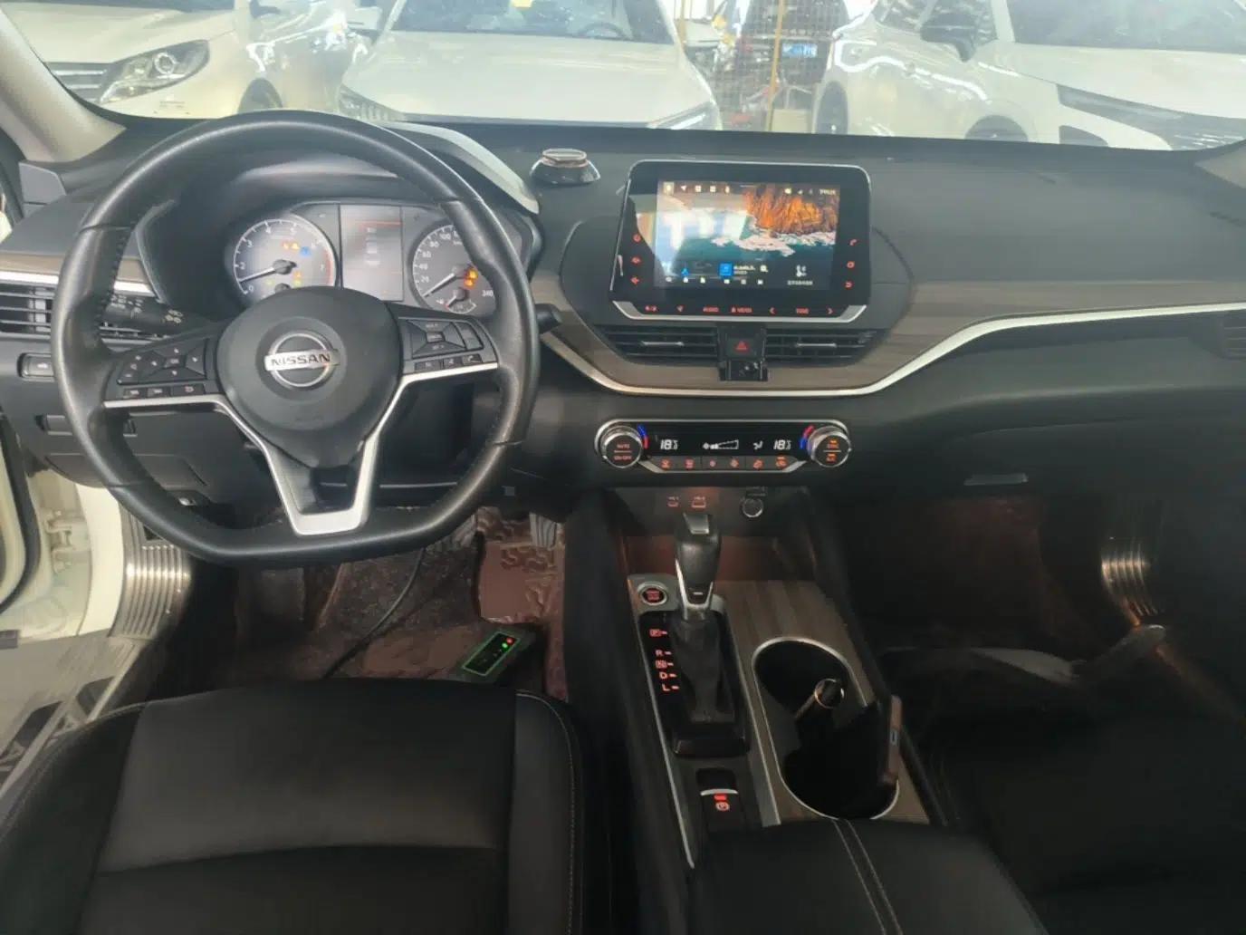 Nissan Teana 2021 2.0L XL Comfort Edition — миниатюра 12