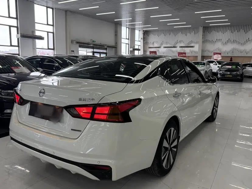 Nissan Teana 2020 2.0L XL Upper SmartDrive Version — миниатюра 5
