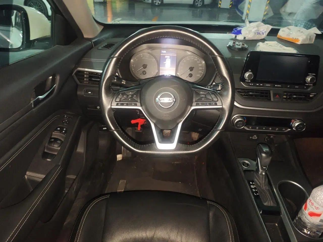 Nissan Teana 2019 2.0L XL Comfort Edition — миниатюра 10