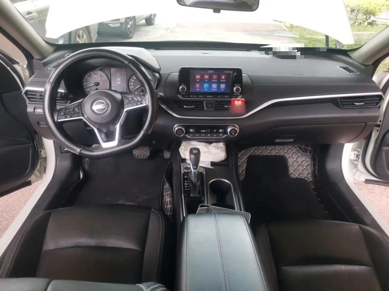 Nissan Teana 2019 2.0L XL Comfort Edition — миниатюра 9