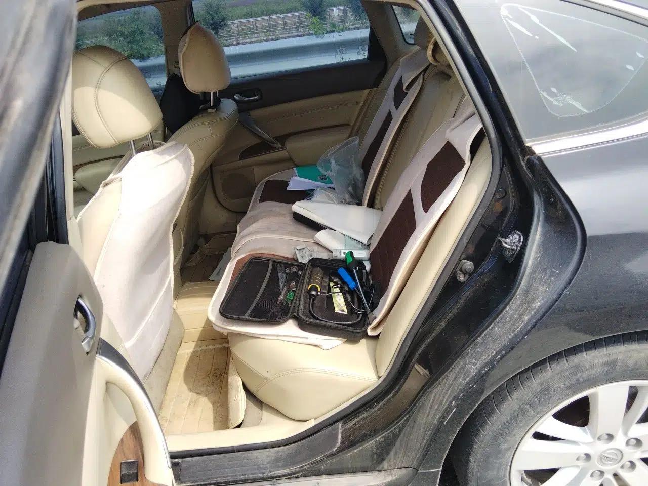 Nissan Teana 2011 2.5L XL Glory Edition — миниатюра 17