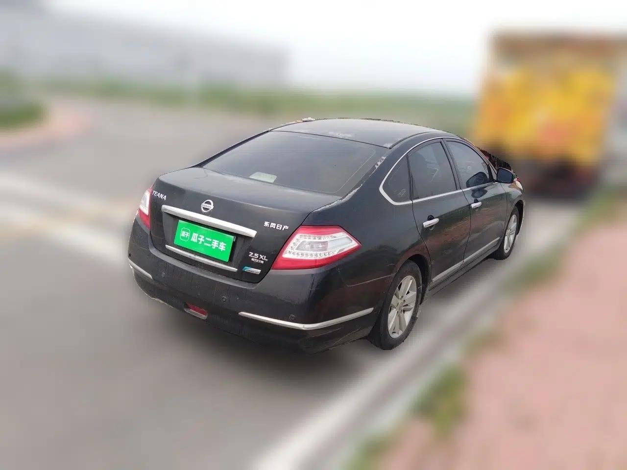 Nissan Teana 2011 2.5L XL Glory Edition — миниатюра 6