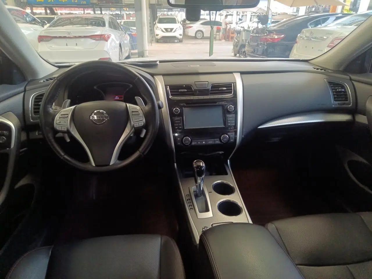 Nissan Teana 2016 2.5L XL-UpperNAVI Tech Prestige Edition — миниатюра 9