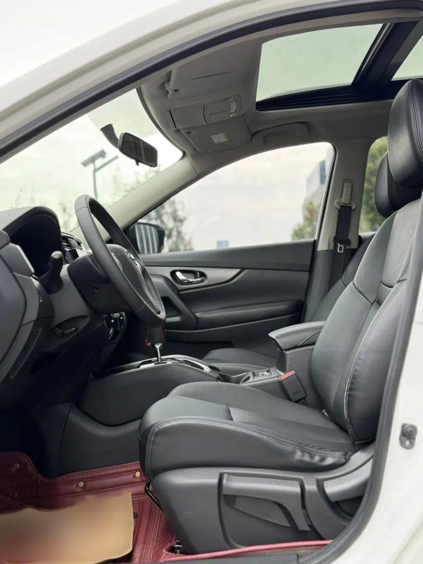 Nissan X-Trail 2014 2.0L CVT Comfort Edition 2WD — миниатюра 18