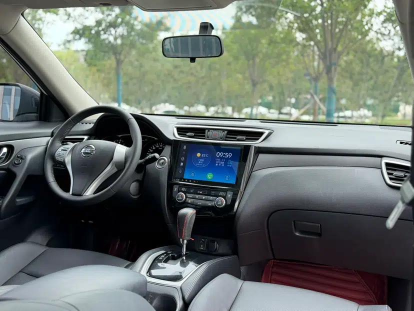 Nissan X-Trail 2014 2.0L CVT Comfort Edition 2WD — миниатюра 9
