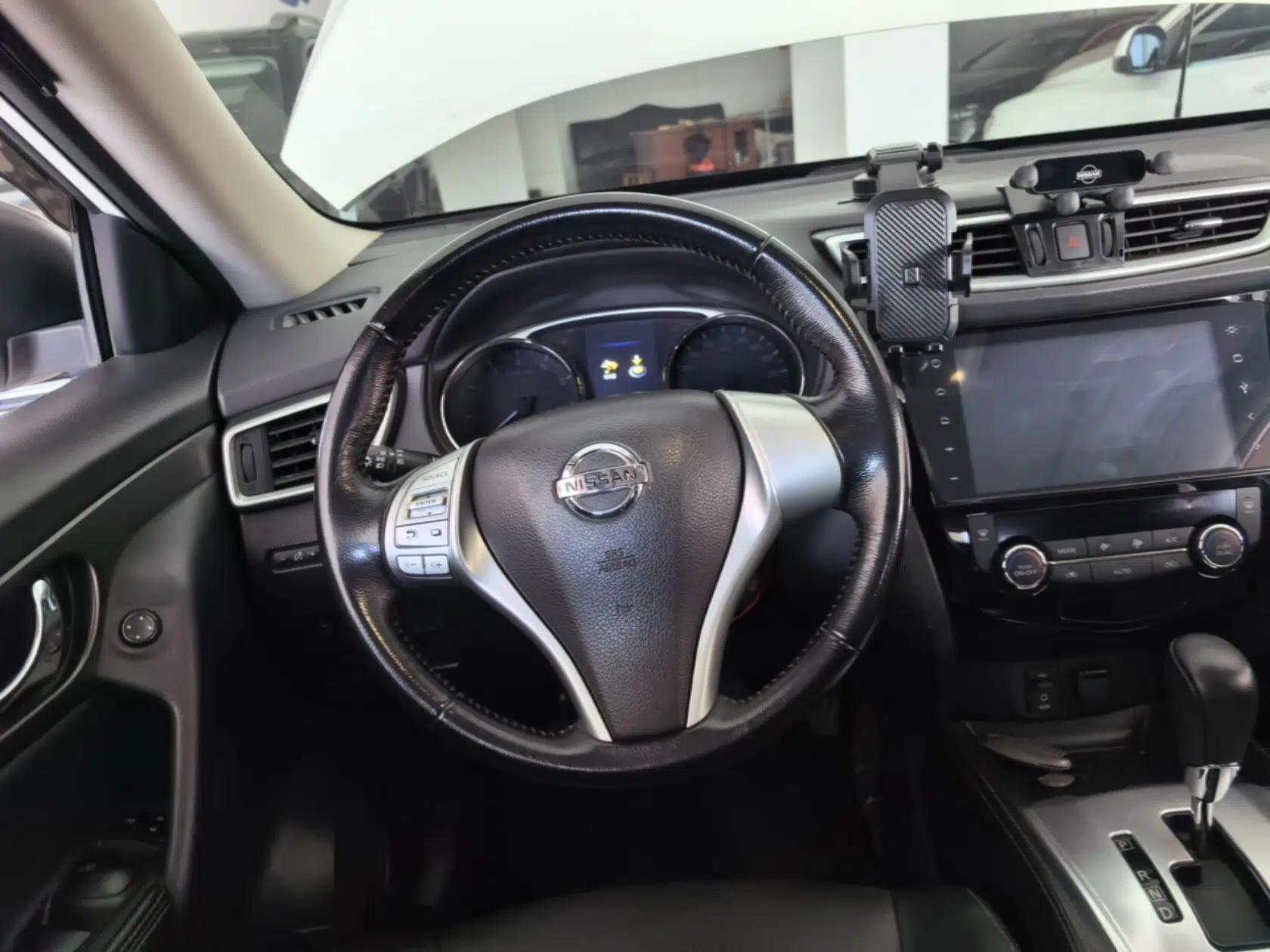 Nissan X-Trail 2014 2.0L CVT Comfort Edition 2WD — миниатюра 18