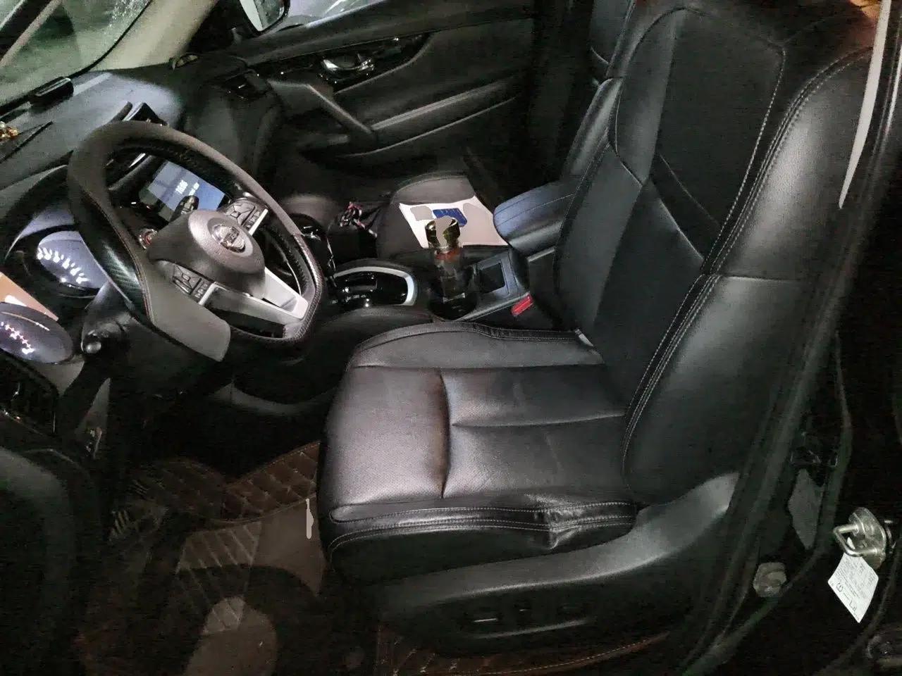 Nissan X-Trail 2019 2.0L CVT Smart Connect Comfort Edition 2WD — миниатюра 15
