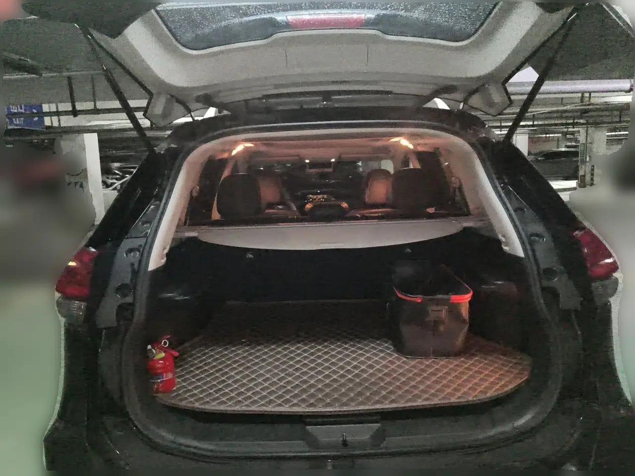 Nissan X-Trail 2019 2.0L CVT Smart Connect Comfort Edition 2WD — миниатюра 19