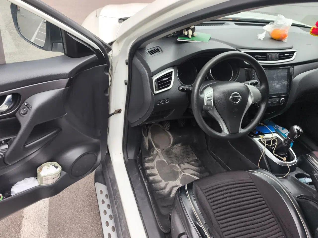 Nissan X-Trail 2017 2.0L Manual Classic Edition 2WD — миниатюра 16