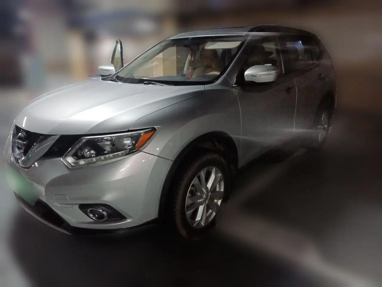 Nissan X-Trail 2015 2.0L CVT Comfort MAX Edition 2WD — миниатюра 1
