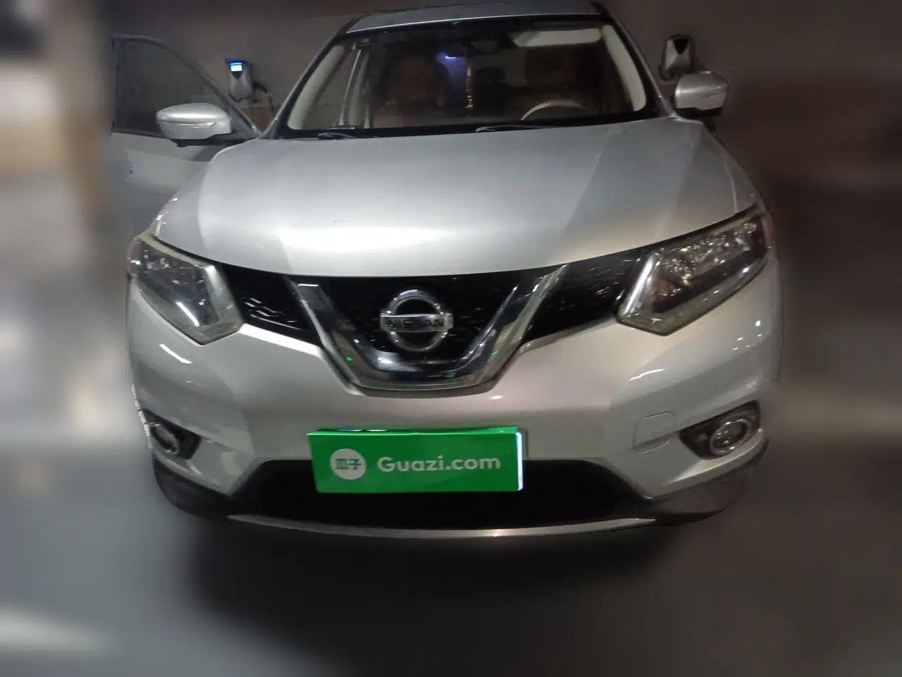 Nissan X-Trail 2015 2.0L CVT Comfort MAX Edition 2WD — миниатюра 2