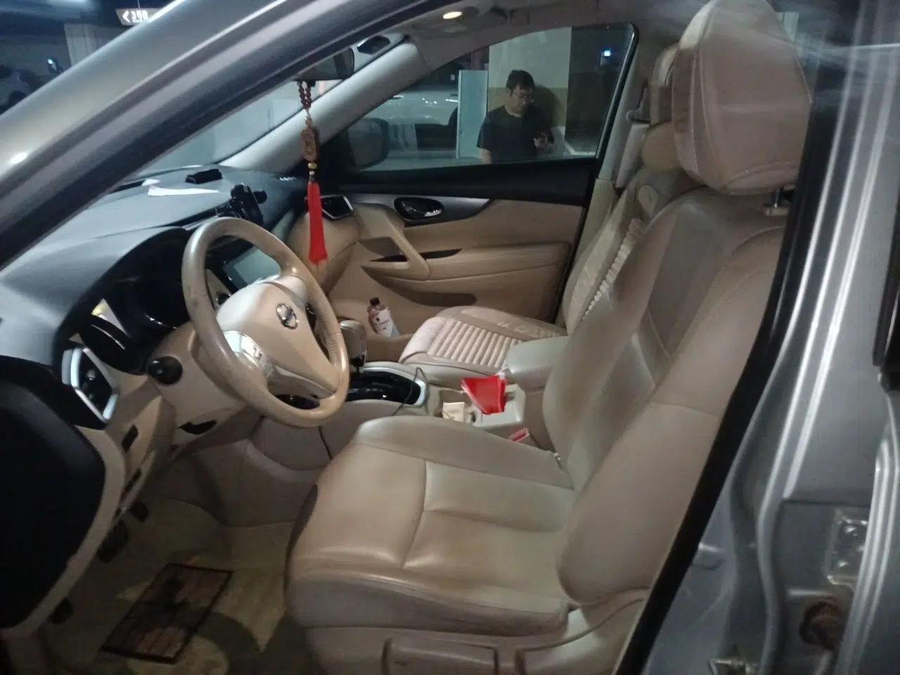 Nissan X-Trail 2015 2.0L CVT Comfort MAX Edition 2WD — миниатюра 16