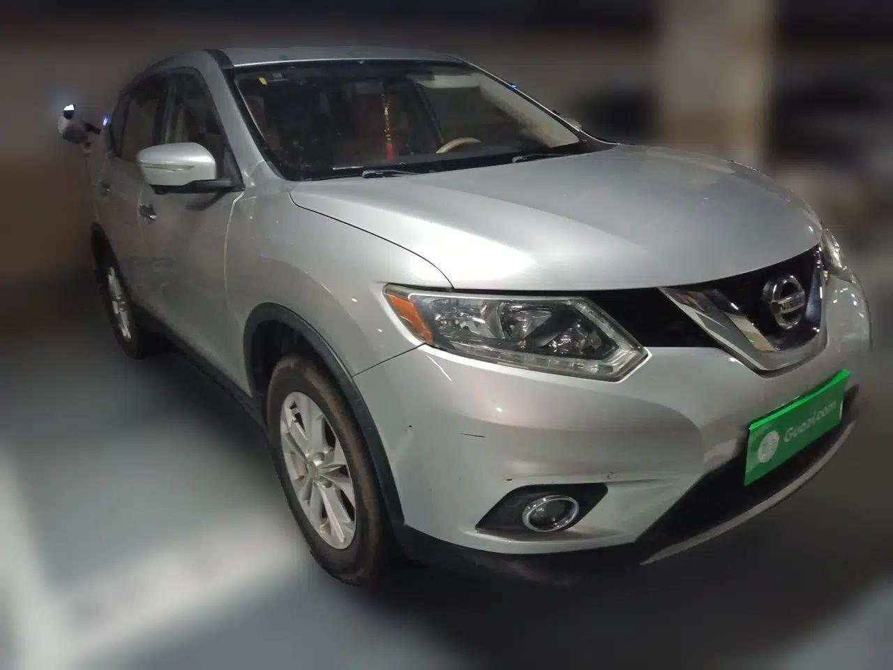 Nissan X-Trail 2015 2.0L CVT Comfort MAX Edition 2WD — миниатюра 3
