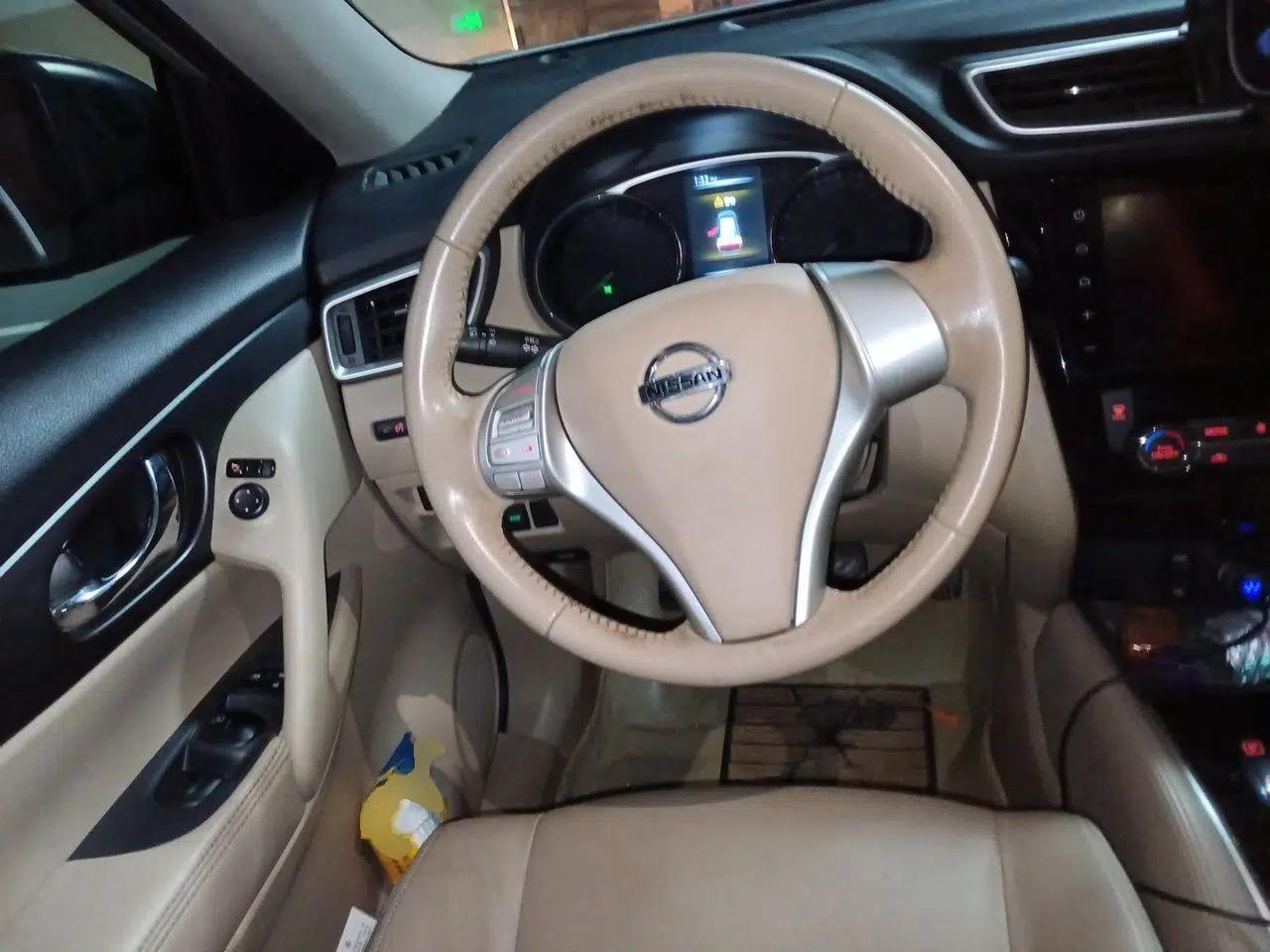 Nissan X-Trail 2015 2.0L CVT Comfort MAX Edition 2WD — миниатюра 10