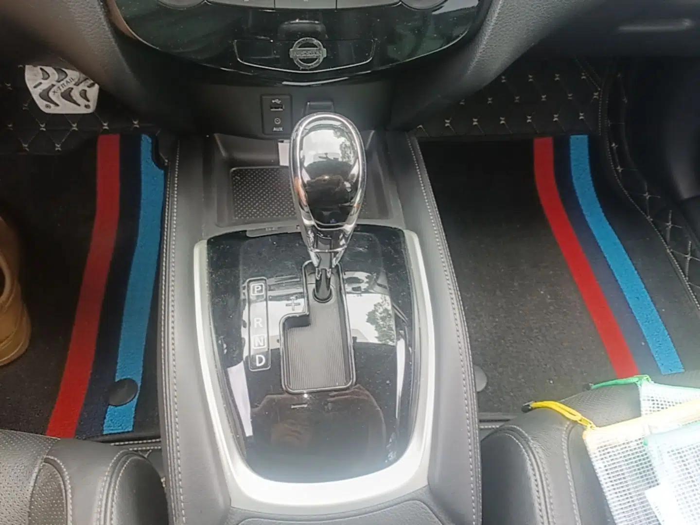 Nissan X-Trail 2017 2.0L CVT Comfort Edition 2WD — миниатюра 16