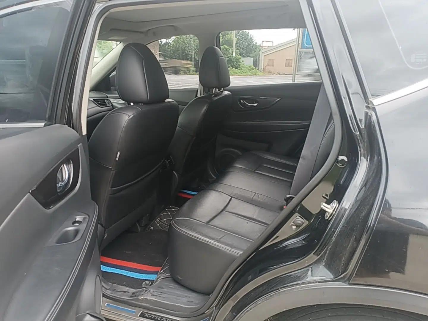 Nissan X-Trail 2017 2.0L CVT Comfort Edition 2WD — миниатюра 20