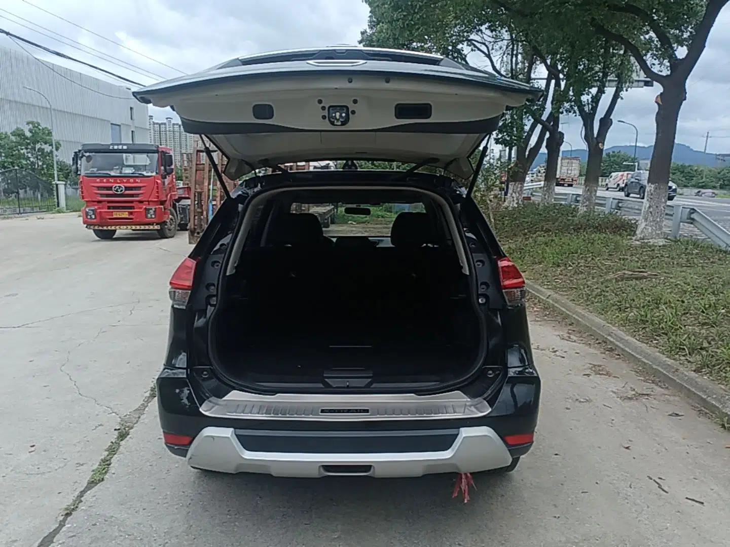 Nissan X-Trail 2017 2.0L CVT Comfort Edition 2WD — миниатюра 22