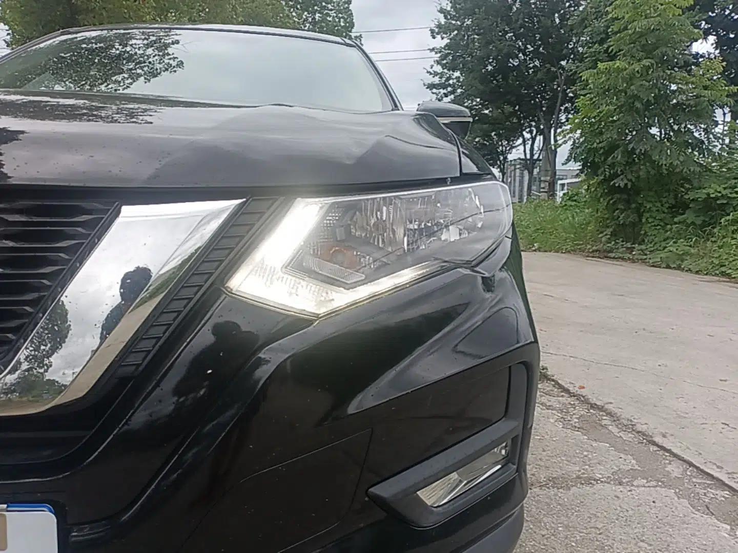 Nissan X-Trail 2017 2.0L CVT Comfort Edition 2WD — миниатюра 8