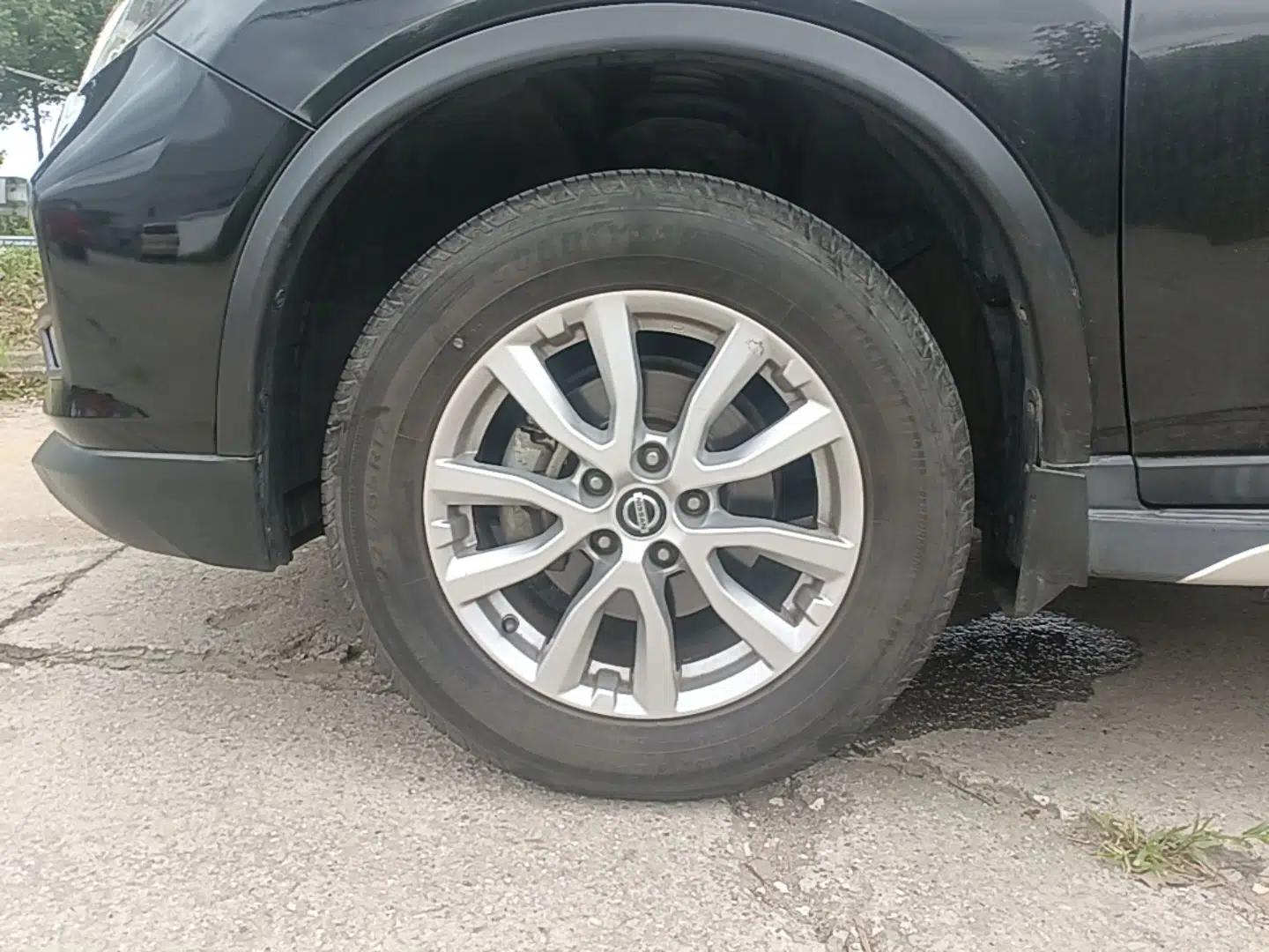 Nissan X-Trail 2017 2.0L CVT Comfort Edition 2WD — миниатюра 10