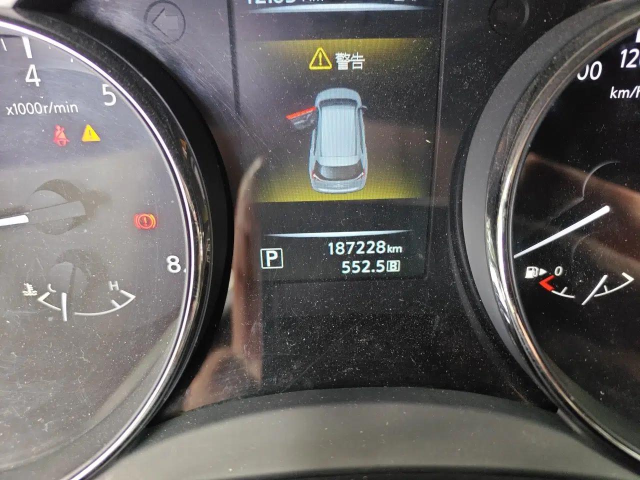 Nissan X-Trail 2014 2.0L CVT Comfort Edition 2WD — миниатюра 12