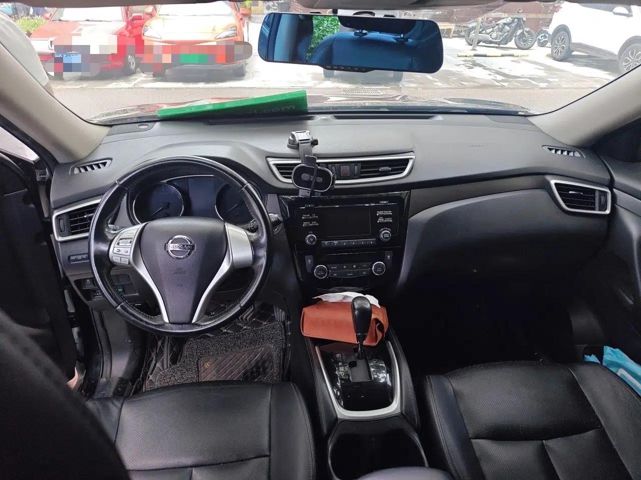 Nissan X-Trail 2014 2.0L CVT Comfort Edition 2WD — миниатюра 9