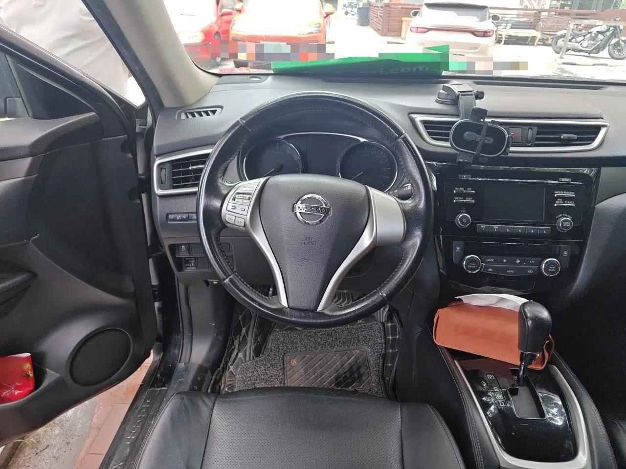 Nissan X-Trail 2014 2.0L CVT Comfort Edition 2WD — миниатюра 10