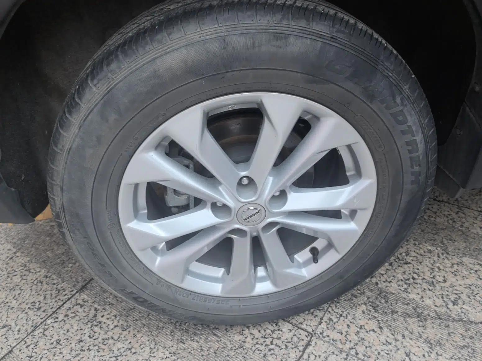 Nissan X-Trail 2014 2.0L CVT Comfort Edition 2WD — миниатюра 11