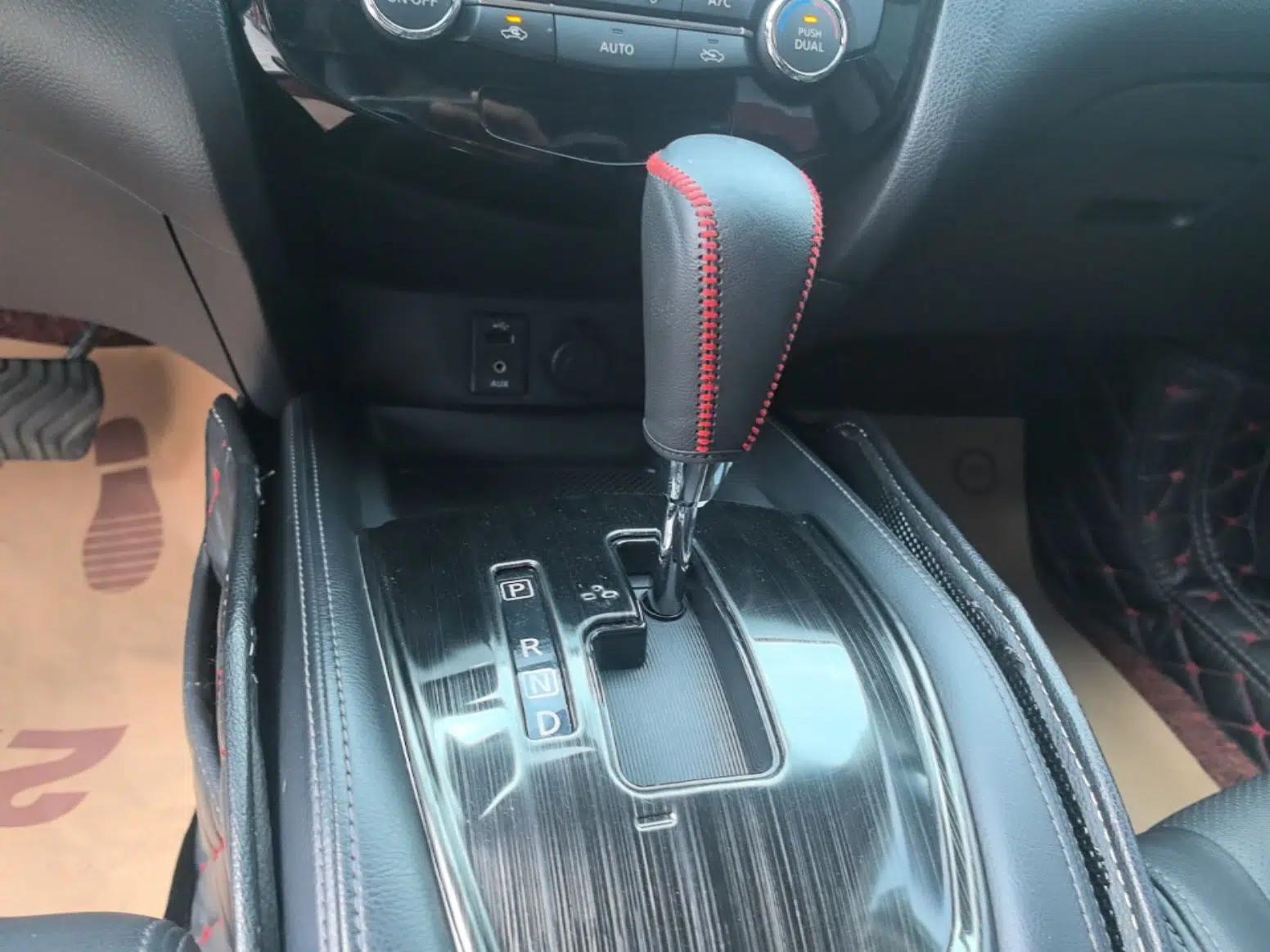 Nissan X-Trail 2014 2.0L CVT Comfort Edition 2WD — миниатюра 16