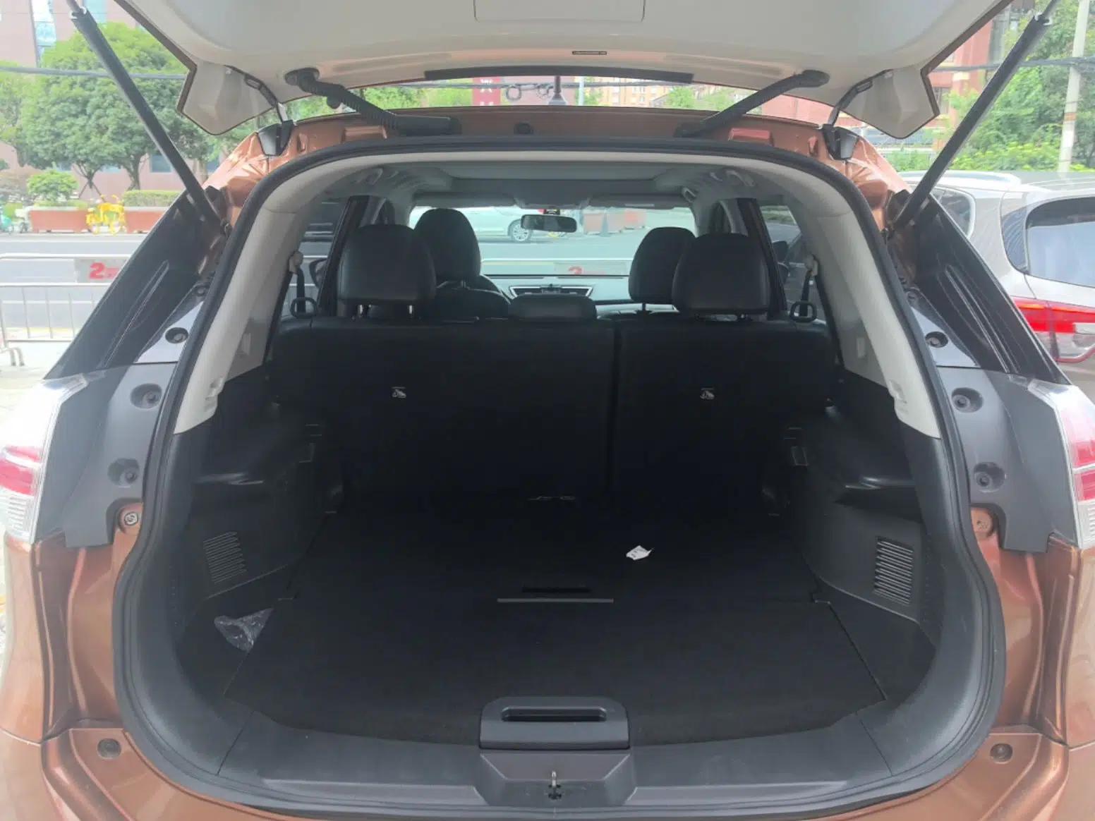 Nissan X-Trail 2014 2.0L CVT Comfort Edition 2WD — миниатюра 22