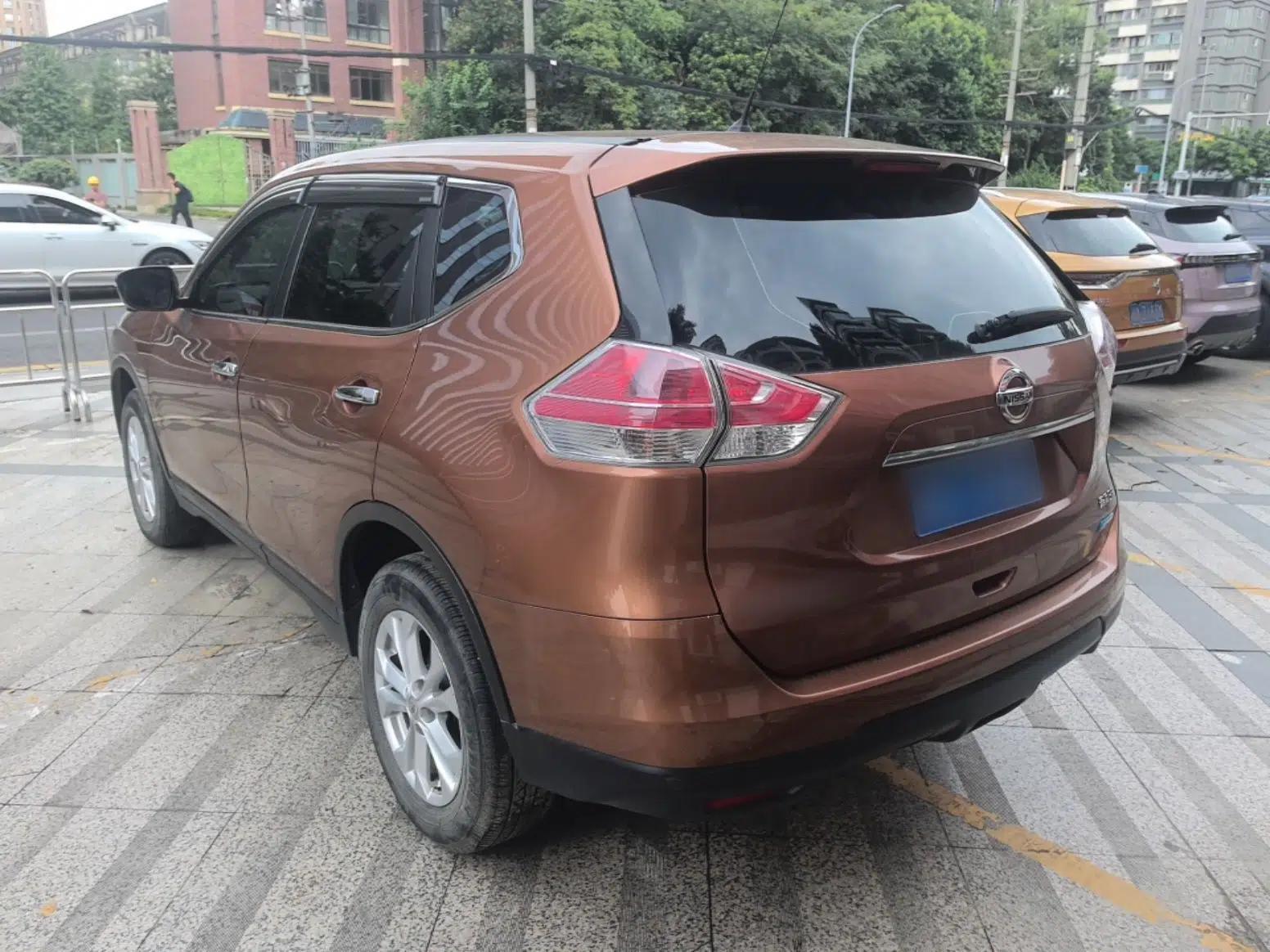 Nissan X-Trail 2014 2.0L CVT Comfort Edition 2WD — миниатюра 4