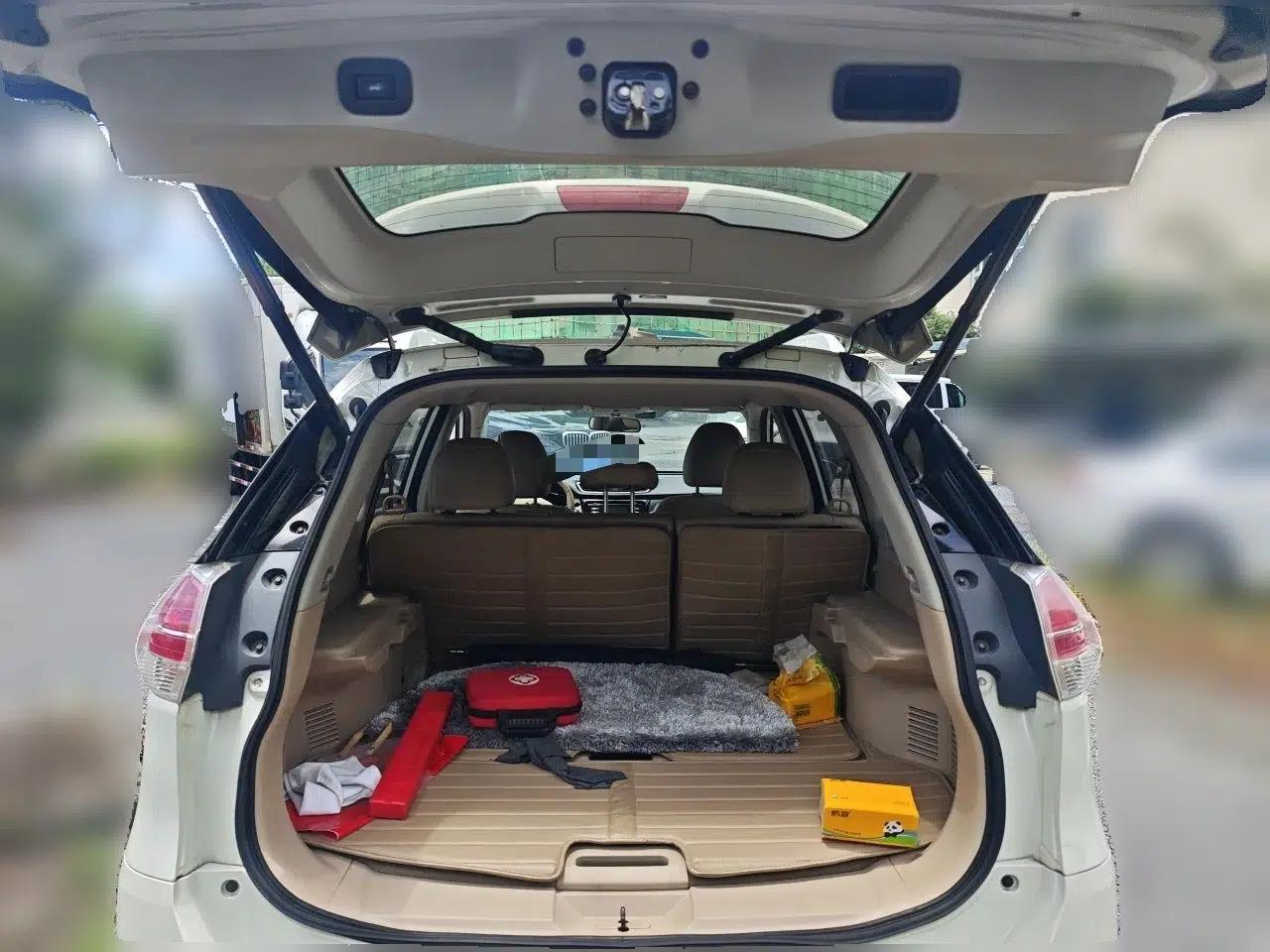 Nissan X-Trail 2014 2.5L CVT Luxury Edition 4WD — миниатюра 19