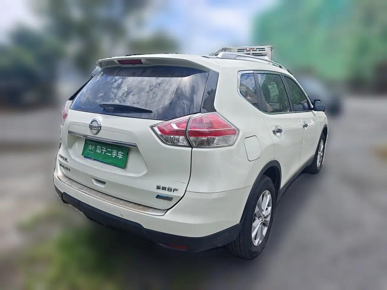 Nissan X-Trail 2014 2.5L CVT Luxury Edition 4WD — миниатюра 6
