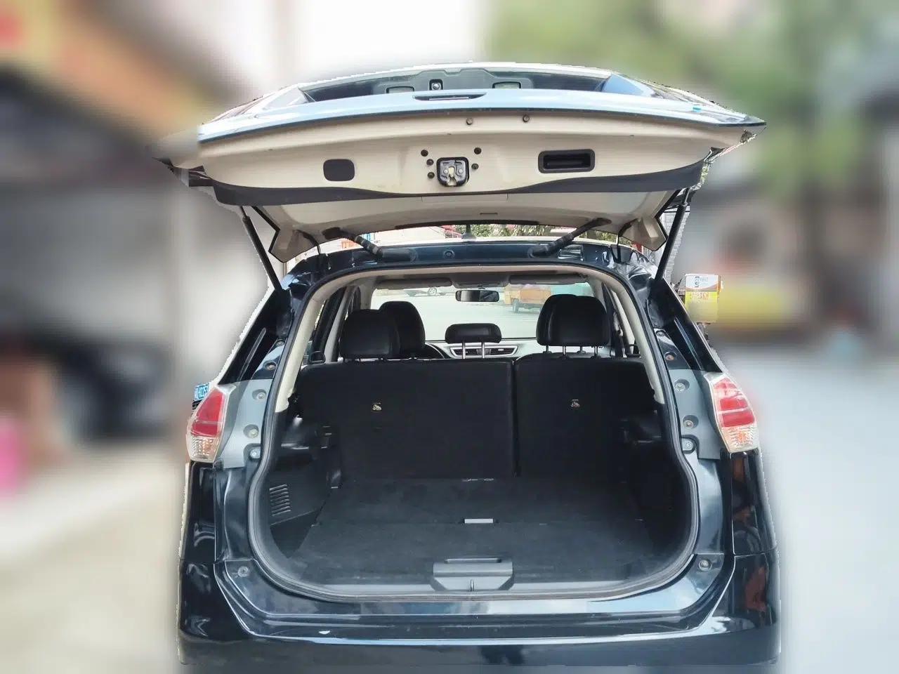 Nissan X-Trail 2015 2.0L CVT Comfort MAX Edition 2WD — миниатюра 19