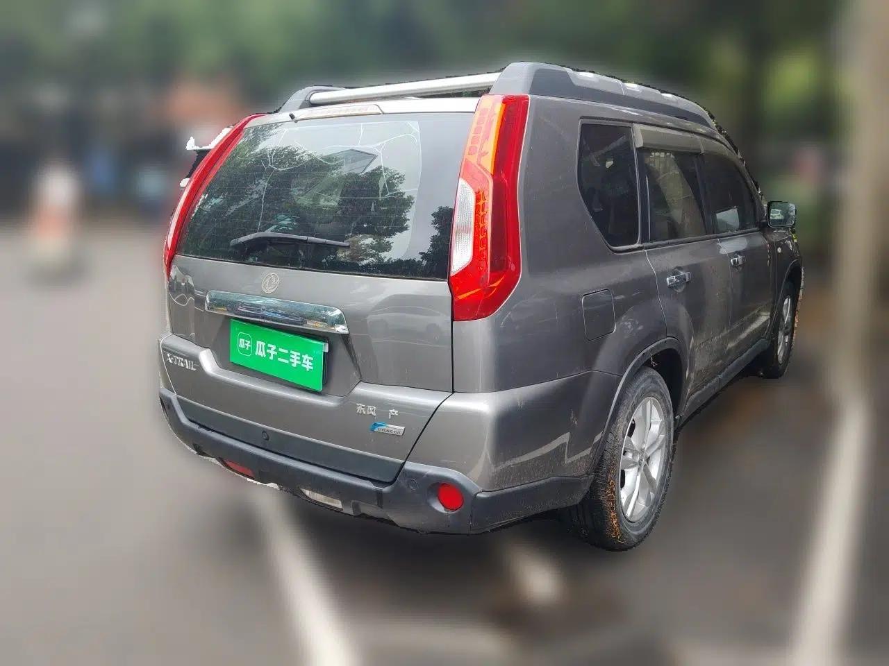 Nissan X-Trail 2012 2.5L CVT Luxury Edition 4WD — миниатюра 6