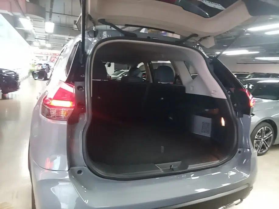 Nissan X-Trail 2025 Honor 2.0L Two-Wheel Drive Leading Edition — миниатюра 30