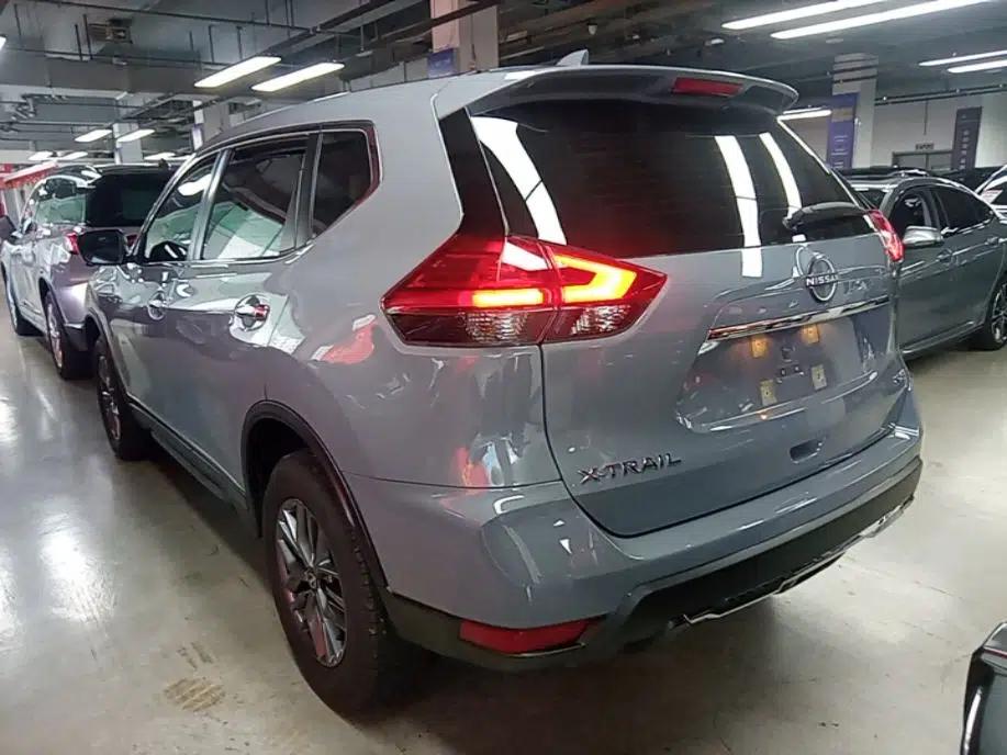 Nissan X-Trail 2025 Honor 2.0L Two-Wheel Drive Leading Edition — миниатюра 4