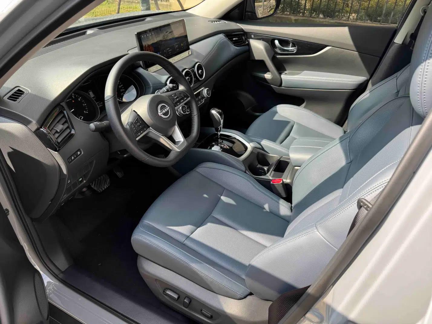 Nissan X-Trail 2025 Honor 2.0L Two-Wheel Drive Leading Edition — миниатюра 39