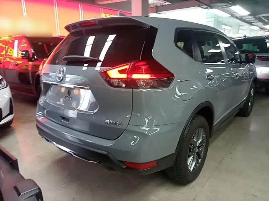 Nissan X-Trail 2025 Honor 2.0L Two-Wheel Drive Leading Edition — миниатюра 6