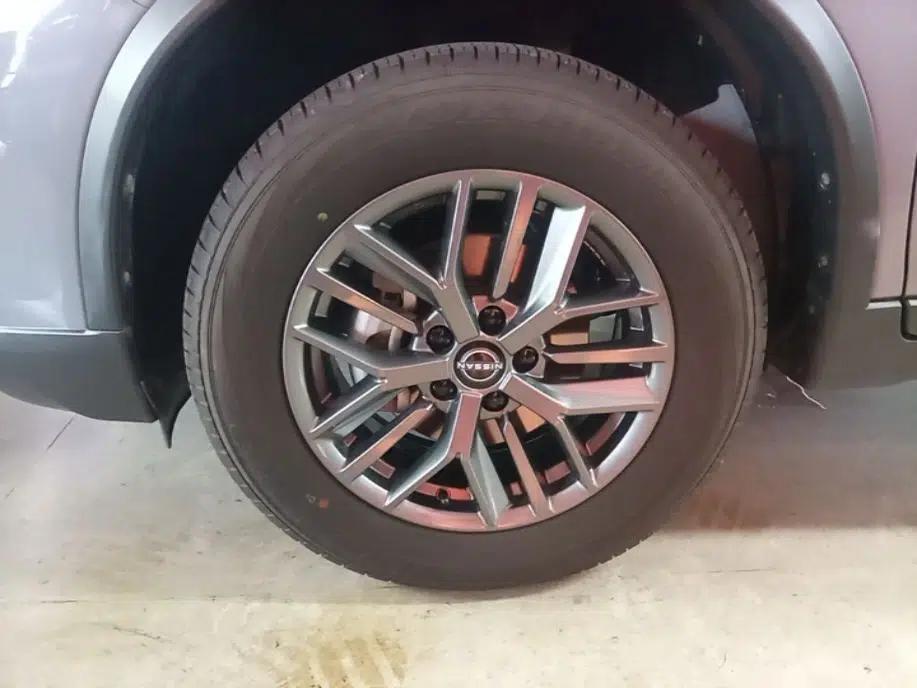 Nissan X-Trail 2025 Honor 2.0L Two-Wheel Drive Leading Edition — миниатюра 10