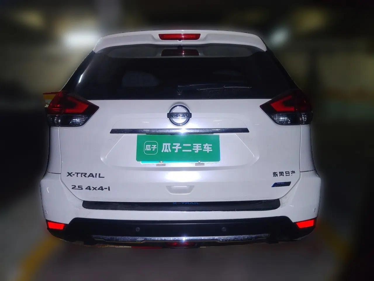 Nissan X-Trail 2017 2.5L CVT Luxury Edition 4WD — миниатюра 5