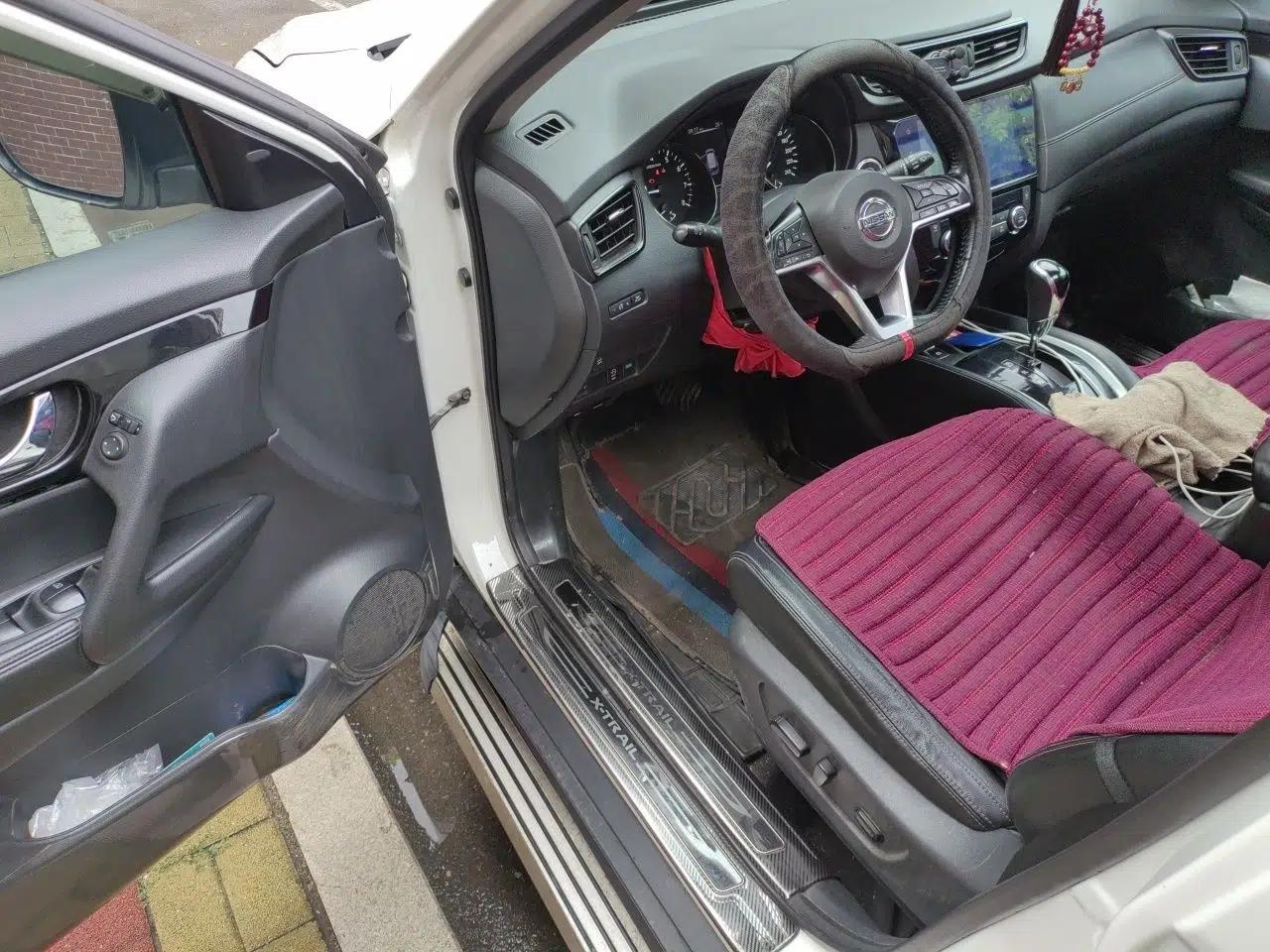 Nissan X-Trail 2020 2.0L XL ITS CVT 2WD SmartConnect Comfort Edition — миниатюра 16