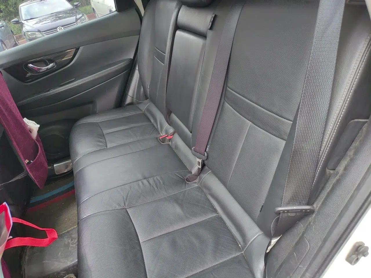 Nissan X-Trail 2020 2.0L XL ITS CVT 2WD SmartConnect Comfort Edition — миниатюра 17